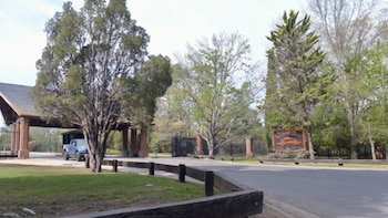 Un hombre aprovechó que su vecino estaba de viaje e invadió la casa de su vecino en un barrio cerrado de La Plata