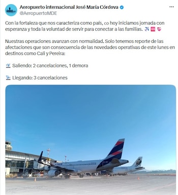 El aeropuerto internacional José María Córdova de Rionegro informó que mantenía sus operaciones aunque con algunas restricciones - crédito @AeropuertoMDE/X
