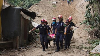Las labores de búsqueda, rescate