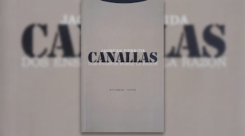Cubierta de libro con fondo gris claro. Muestra el autor Jacques Derrida, el título Canallas, el subtítulo Dos ensayos sobre la razón y Editorial Trotta.