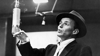 La historia de ‘Fly Me to the Moon’, el clásico de Frank Sinatra que efectivamente llegó a la Luna