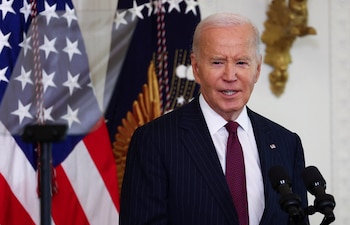 Biden se reunió con los familiares de los rehenes estadounidenses secuestrados por Hamas y les prometió traerlos de regreso (REUTERS/Hannah McKay)