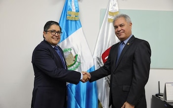 Guatemala renueva la cúpula de sus telecomunicaciones: el Plan Nacional de Conectividad Digital y la administración del espectro, en el centro del debate