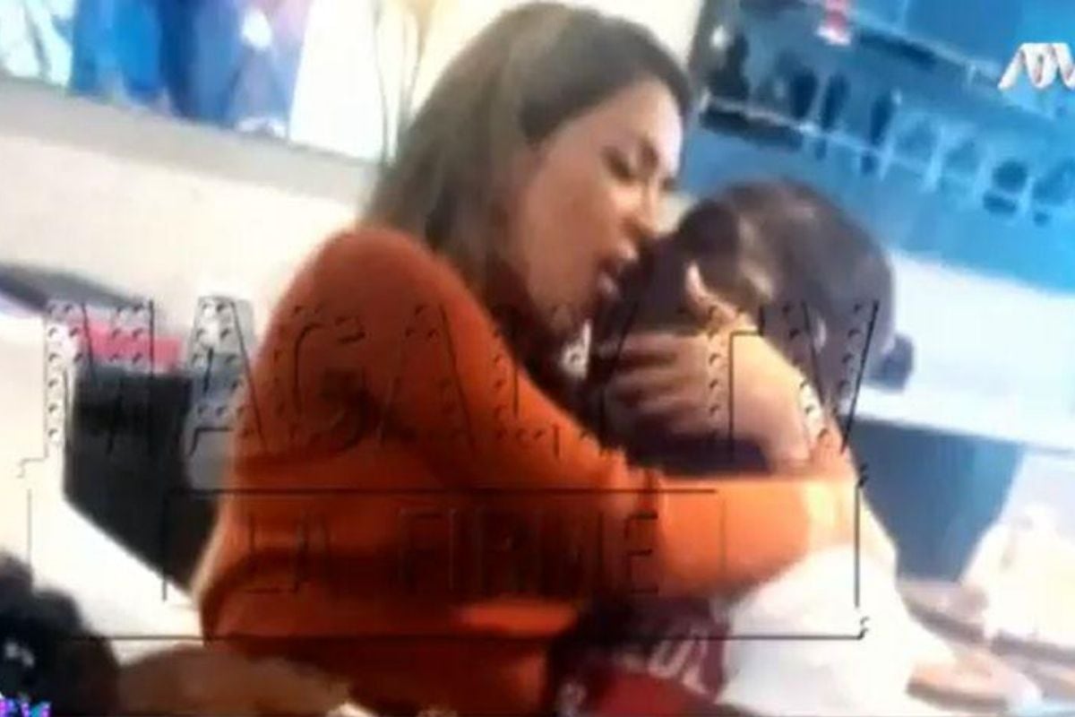 Foto de Sheyla Rojas con Luis Advíncula se hizo viral. (Foto: Magaly TV La Firme)