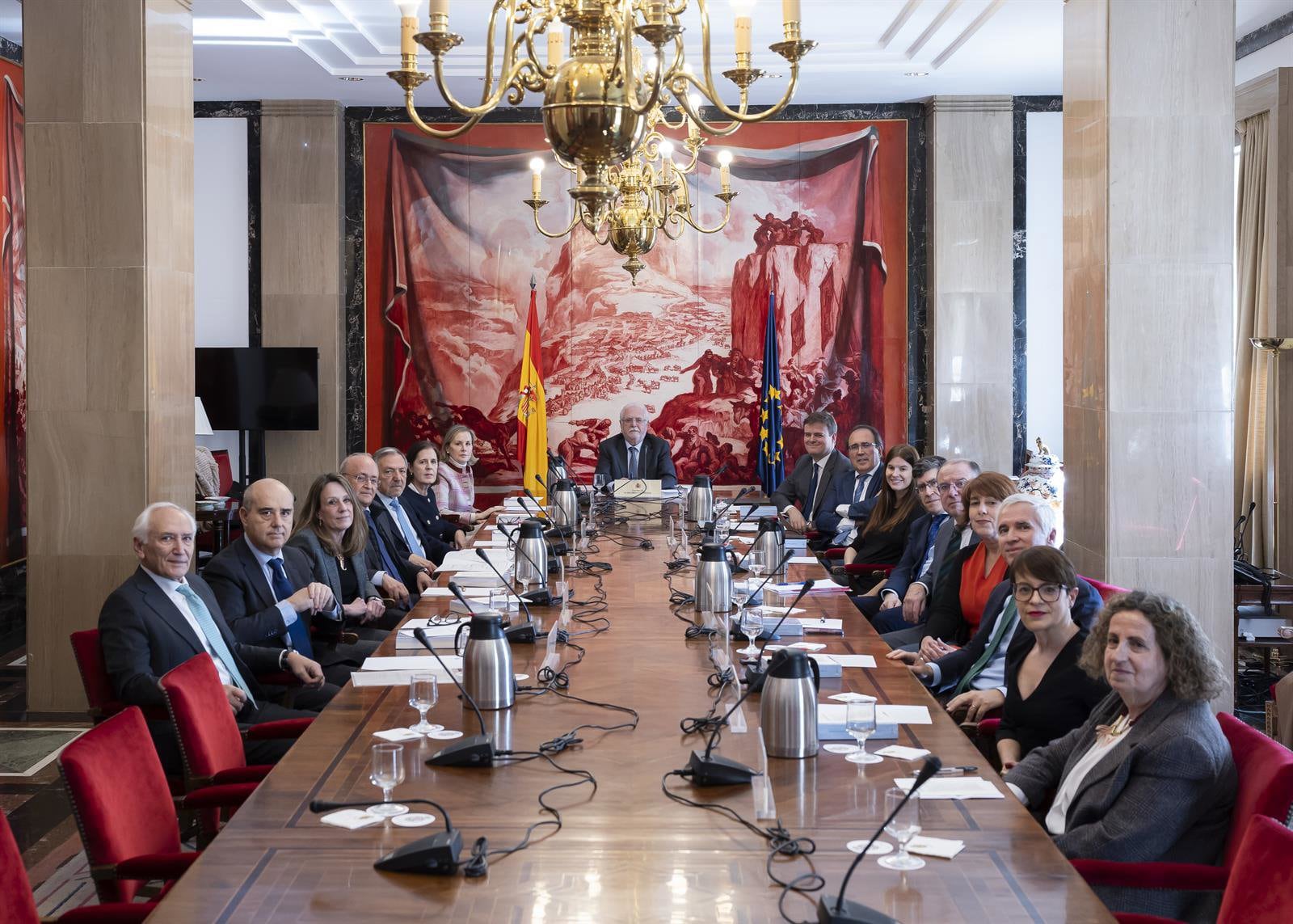 La JEC activa la comisión de partidos que repartirá los anuncios gratuitos de propaganda en medios públicos