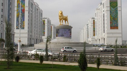 Cómo es Ashgabat , la ciudad con más récords mundiales 