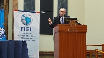 Juan Luis Bour, uno de