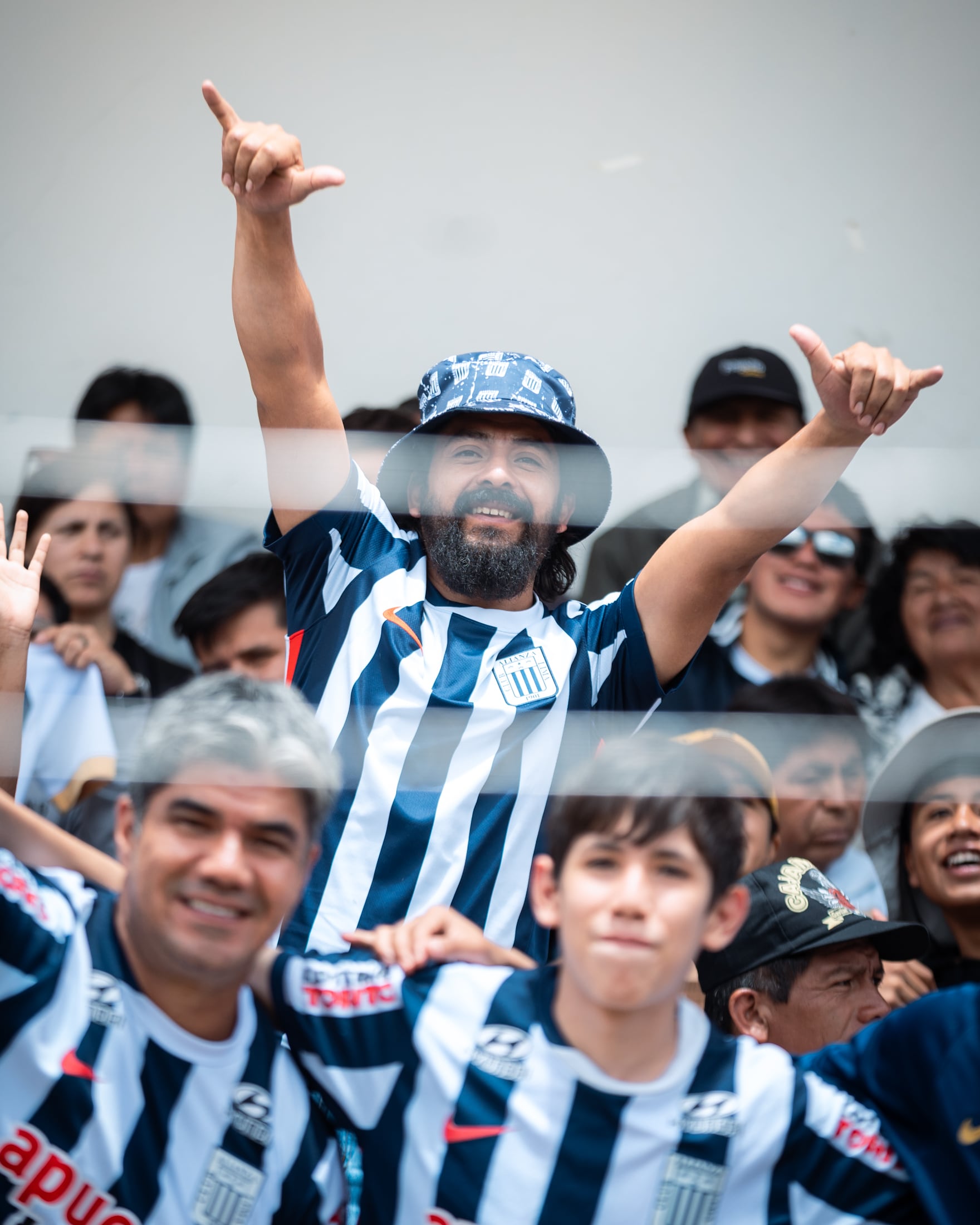 Torcida do Alianza Lima em Cajamarca. (LFP)