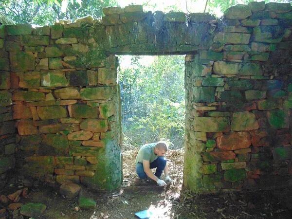 El trabajo de los arqueólogos en el búnker nazi