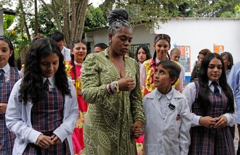 La ministra de educación Aurora