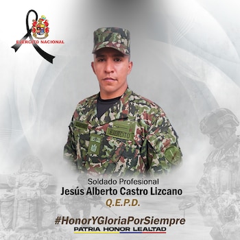 Las autoridades despidieron al soldado profesional que falleció en medio de sus labores - crédito Ejército Nacional