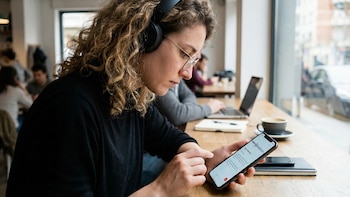 Si estudias o trabajas en inglés, esta nueva app de Google te será útil: es gratis y tiene IA