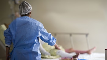 Tres niños permanecen internados en