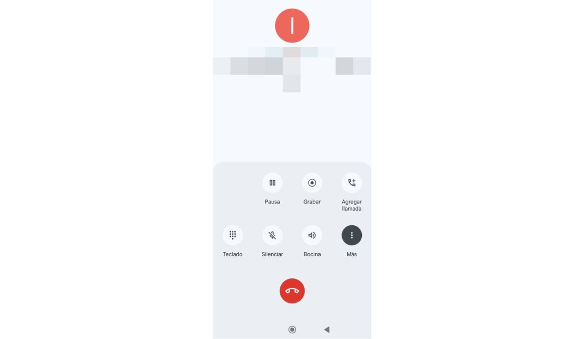 Los usuarios de Android solo deben pulsar los tres puntos para habilitar la función de grabación de llamadas. (Android)