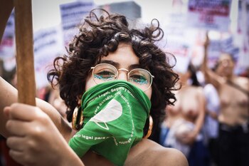 Adelante, los pañuelos verdes, símbolo