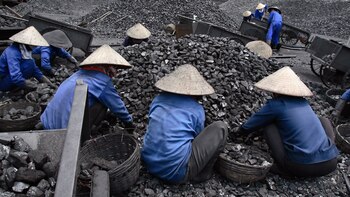 Mueren cinco personas por el