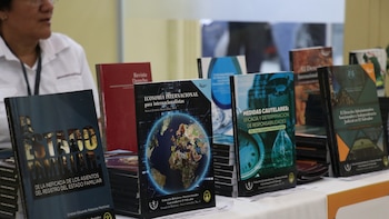 El sector editorial salvadoreño mostró