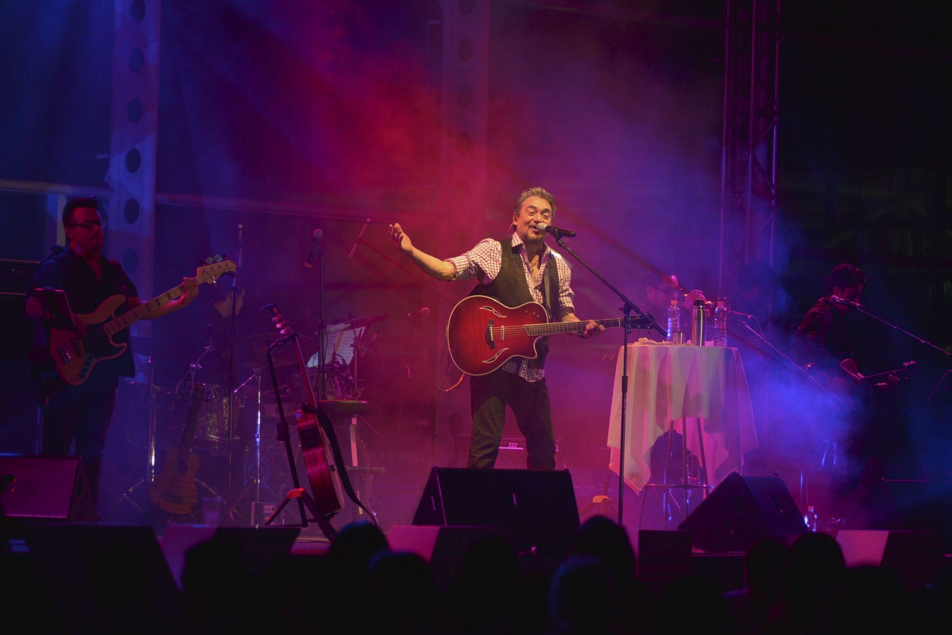 El cantante se presentará el viernes 27 de febrero y sábado 14 de marzo. FOTO: ALBERTO ROA /CUARTOSCURO.COM
