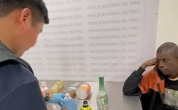 Envases de multivitamínicos y productos