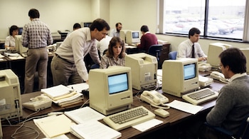 Apple - trabajadores - Steve Jobs - tecnología - 17 de mayo