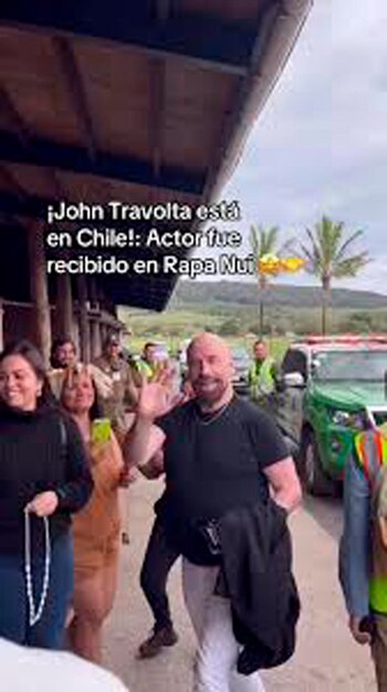 Travolta revolucionó la isla a