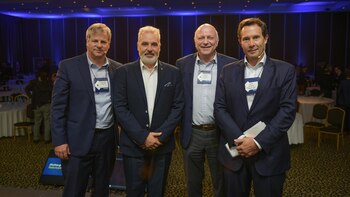 Directivos de IDEA en el