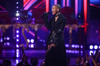 Kid Cudi y Willow Smith prevén interpretar en vivo el tema Rose Golden en un próximo concierto (REUTERS/Mario Anzuoni)
