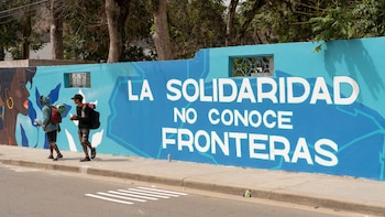 Mujeres que viajan solas, niños bajo amenaza y la ruta migratoria que cruza Honduras: el impacto silencioso de la ayuda humanitaria