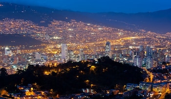 Medellín ocupó el puesto 233 en el ranking mundial, destacándose entre más de 3.400 ciudades analizadas por el Institute for Quality of Life - crédito Colprensa