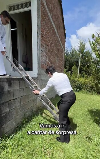 Sebastián Yatra sorprendió pareja de