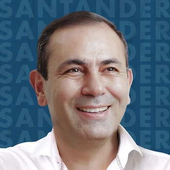 El gobernador de Santander destacó riesgos ambientales y de seguridad en Santurbán - crédito @GralJuvenalDíaz/X