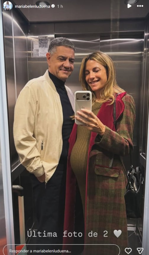 Una de las últimas fotos de María Belén Ludueña embarazada de Vito, junto a su esposo Jorge Macri (Instagram)
