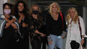 La salida de chicas de