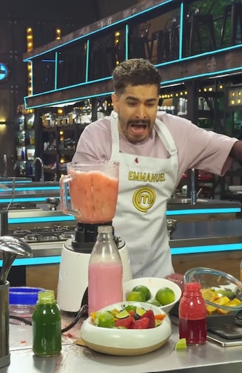 La primera Caja Misteriosa de MasterChef Celebrity Colombia 2026 puso en juego el Pin de Inmunidad y expuso los nervios de varios participantes - crédito captura de pantalla @masterchefcelebrityco/IG