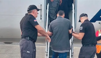 Entre los delitos asociados con algunas de las personas deportadas figuran robo, tráfico de drogas, tentativa de homicidio e infracciones a la Ley de Psicotrópicos. Crédito: Teletica