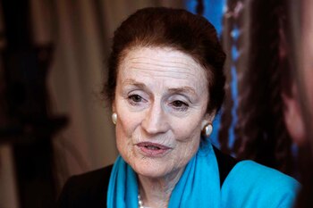 En la imagen, la directora