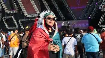 Cientos de personas disfrutan en