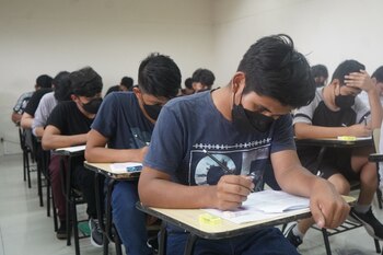 Tres jóvenes obtuvieron el máximo