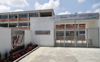 La presidenta y la gobernadora del Edomex inauguraron un nuevo bachillerato en Texcoco.
Crédito: Gobierno de México.