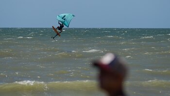 Wingfoil es un deporte que