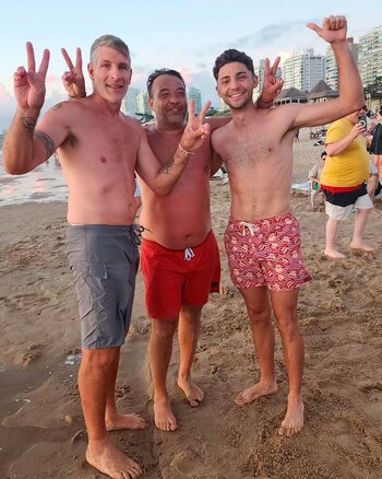 Palermo con sus improvisados compañeros