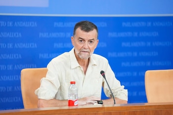 16/09/2026 IU planteará este domingo su calendario de primarias para las generales: "Seguimos con nuestra hoja de ruta".
El coordinador federal de Izquierda Unida (IU) y portavoz de Por Andalucía en el Parlamento autonómico, Antonio Maíllo, ha confirmado que este domingo la coordinadora federal del partido va a empezar a plantear el calendario de primarias de la formación de cara a las próximas elecciones generales. Un proceso para el que Maíllo se ha "autodescartado".
POLITICA ESPAÑA EUROPA ANDALUCÍA
JOAQUÍN CORCHERO / EUROPA PRESS