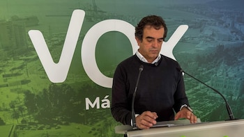 Vox, sobre el caso del alcalde de Frigiliana: "Ser investigado por corrupción te inhabilita para seguir"