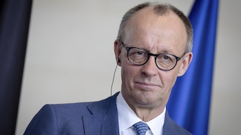 Merz califica de "error" la