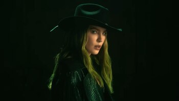 Belinda se comprometió con Nodal