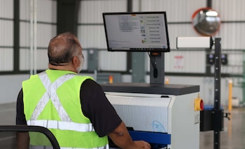 Los equipos autorizados para operar en el lado aéreo deberán superar dos inspecciones obligatorias cada año.
Crédito: AERIS