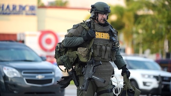 Un agente del SWAT (AP)