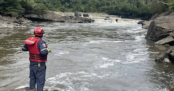 Organismos de socorro localizaron el cuerpo de Brigitte Lorena Fagua Ráquira tras cuatro días de búsqueda en el río Suárez, en jurisdicción de Barbosa, Santander - crédito Ogrd/X