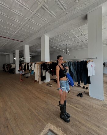 Oriana disfrutó de los comercios