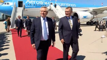 Alberto Fernández regresa al país